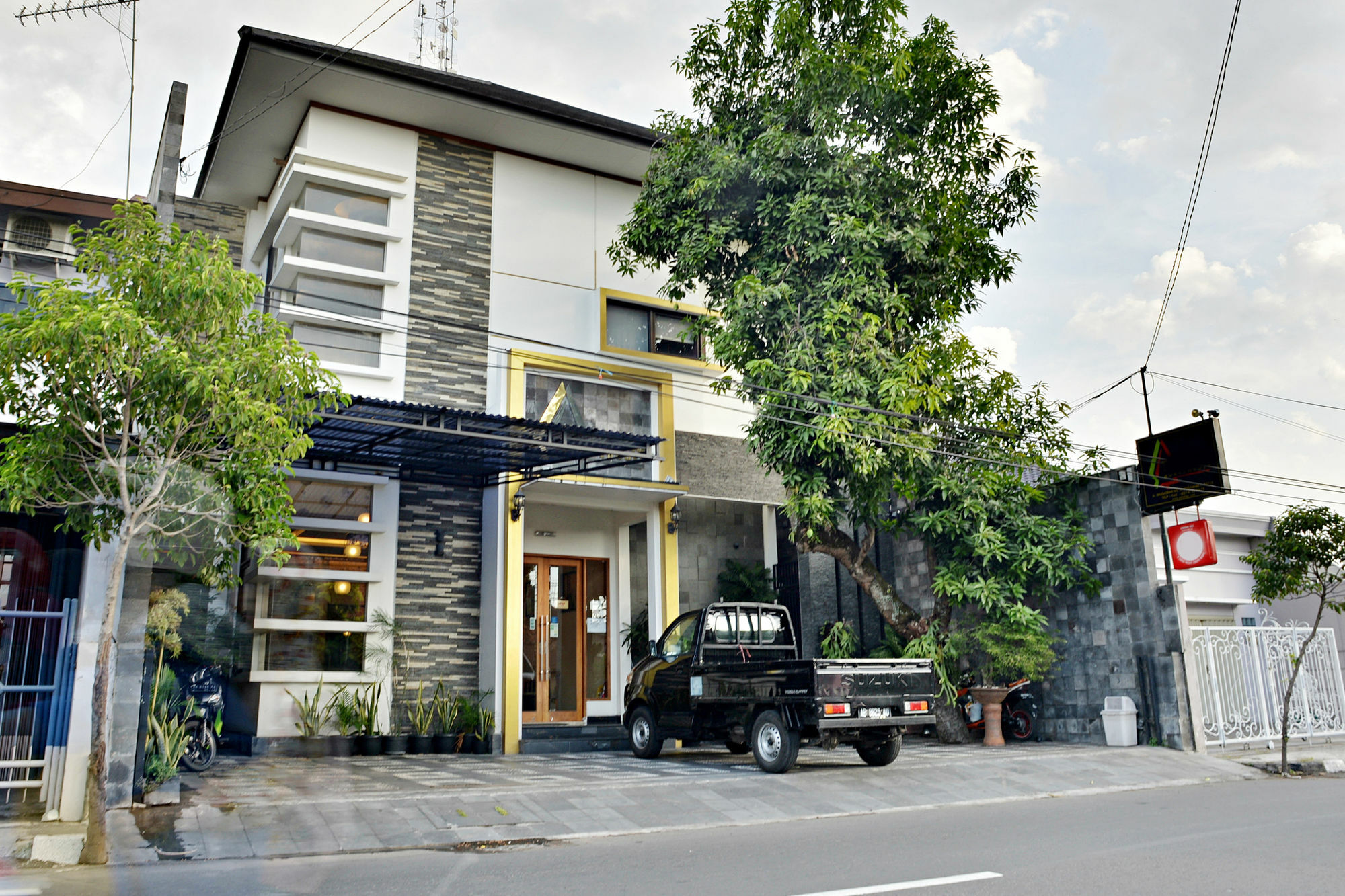 Zen Rooms Bausasran 34 Pakualaman 요그야카르타 외부 사진